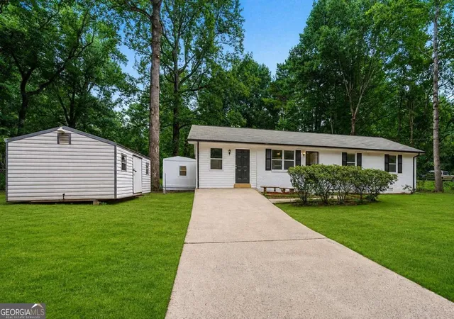 Photo 1 of Single family home for sale at 125 Pleasant Valley Rd, Mcdonough, GA 30253 | MLS# 10822181 | Listing updated on 2026-09-04