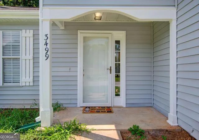 Photo 3 of Single family home for sale at 3499 Sweetgum Ln, Decatur, GA 30032 | MLS# 10826309 | Listing updated on 2026-09-05