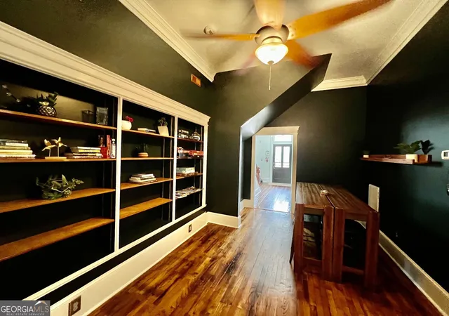 Photo 3 of Single family home for sale at 1067 Washington Ave, Macon, GA 31201 | MLS# 10833515 | Listing updated on 2026-10-21