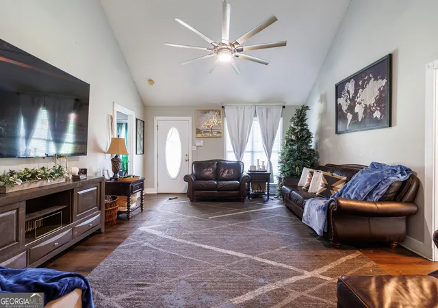 Photo 3 of Single family home for sale at 4786 Idlewood Dr, Valdosta, GA 31601 | MLS# 10813740 | Listing updated on 2026-08-10