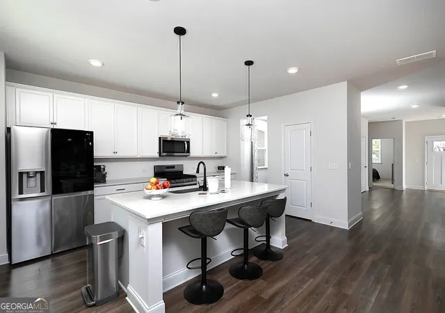 Photo 3 of Single family home for sale at 31 Dew Drop Ln, Dallas, GA 30157 | MLS# 10797633 | Listing updated on 2026-08-07