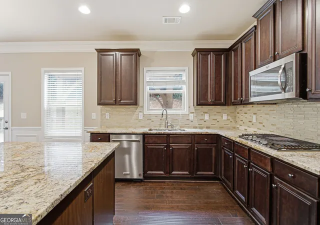 2nd image of 114 Madison St, Canton, GA 30115 | MLS# 10799916