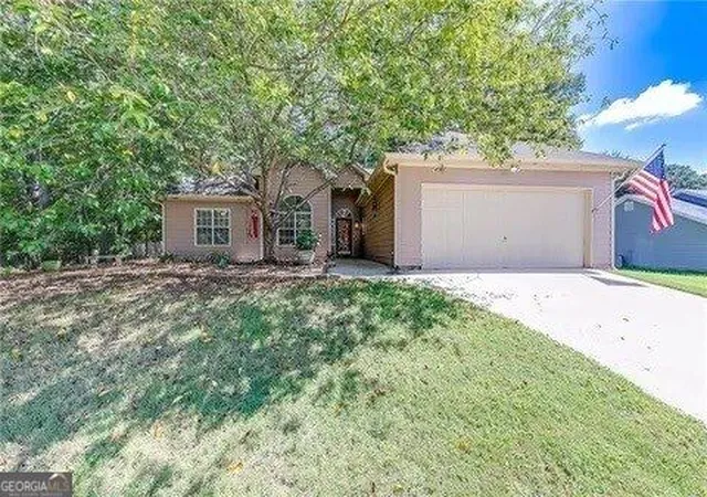 Photo 1 of Single family home for sale at 106 Elk Grv Dr, Auburn, GA 30011 | MLS# 10836644 | Listing updated on 2026-09-14