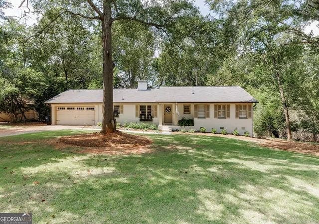 Photo 2 of Sale Pending at 155 Harold Dr, Athens, GA 30606 | MLS# 10599569 | Listing updated on 2025-12-22