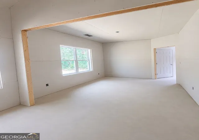 2nd image of 668 Lynchburg St, Hampton, GA 30228 | MLS# 10819119