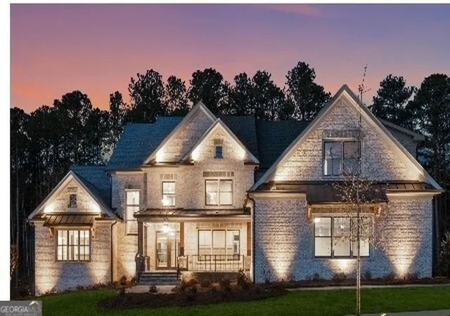 Photo 2 of Mansion for sale at 4559 Oglethorpe Loop Nw, Acworth, GA 30101 | MLS# 10664628 | Listing updated on 2026-09-05