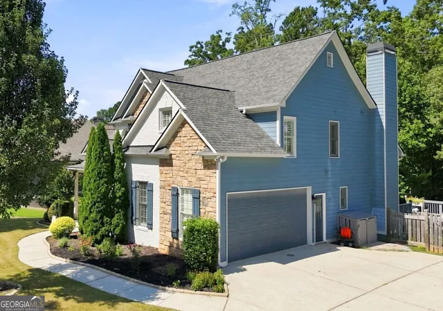 Photo 2 of Single family home for sale at 355 Hanover Dr, Villa Rica, GA 30180 | MLS# 10829023 | Listing updated on 2026-09-04