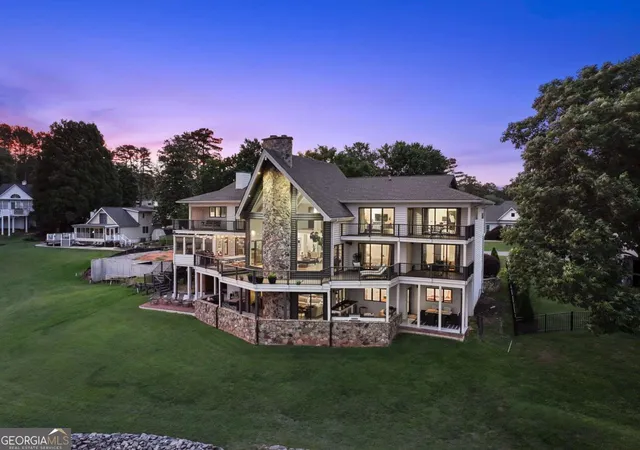 Photo 1 of Sale Pending at 60 View Point Dr, Dawsonville, GA 30534 | MLS# 10787410 | Listing updated on 2026-08-19