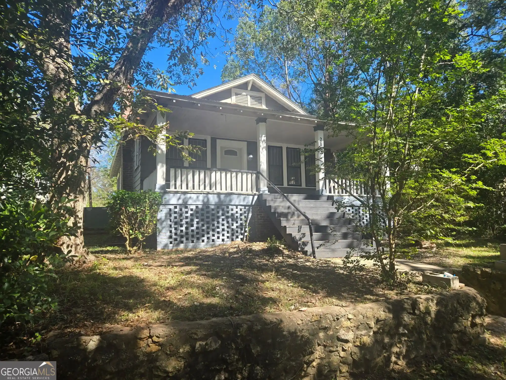 Photo 1 of Single family home for sale at 217 W 2nd Avenue, Albany, GA 31701 | MLS# 10875294 | Listing updated on 2026-10-19