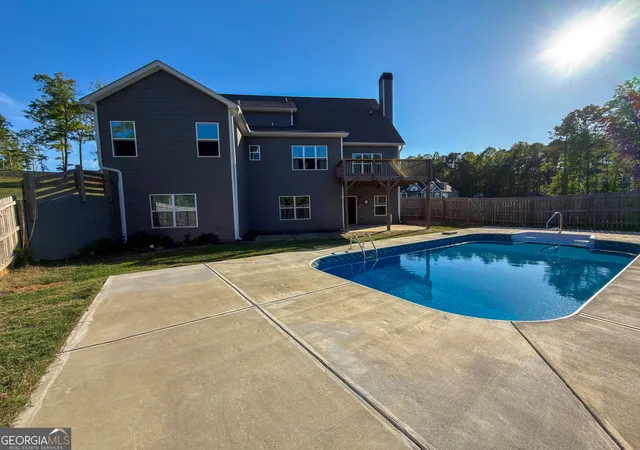 3rd image of 14 Shadybrook Path, Newnan, GA 30263 | MLS# 10758118