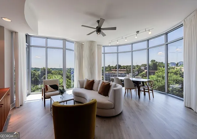 Photo 3 of Condo for sale at 222 12th Street NE #806, Atlanta, GA 30309 | MLS# 10779174 | Listing updated on 2026-09-14
