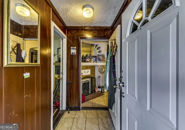 Photo 3 of Single family home for sale at 212 Little St Se, Atlanta, GA 30315 | MLS# 10831539 | Listing updated on 2026-09-06