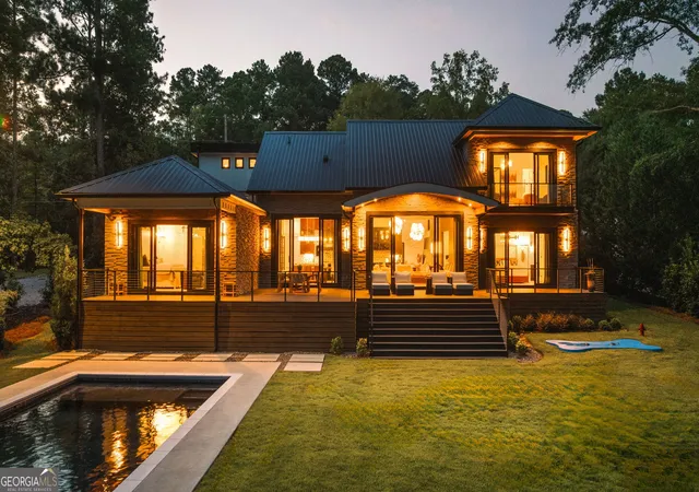 Photo 1 of Single family home for sale at 298 W River Bend Dr, Eatonton, GA 31024 | MLS# 10832271 | Listing updated on 2026-10-13