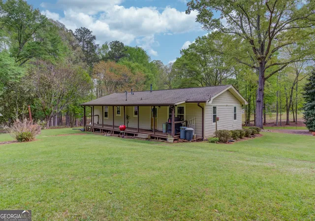 Homes for sale in Oxford, GA | 207 Boogers Hill Rd, Oxford, GA 30054 | MLS# 10728258