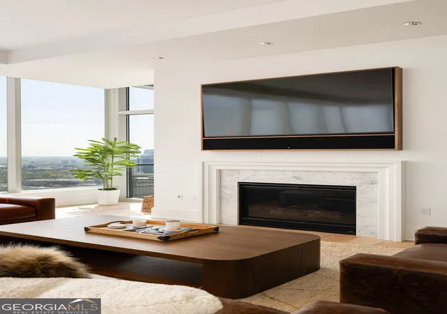 Photo 3 of Condo for sale at 3630 Peachtree Rd Ne #3302, Atlanta, GA 30326 | MLS# 10729408 | Listing updated on 2026-08-24