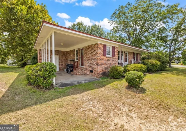 3rd image of 155 Rainbow Ridge Rd, Swainsboro, GA 30401 | MLS# 10818549