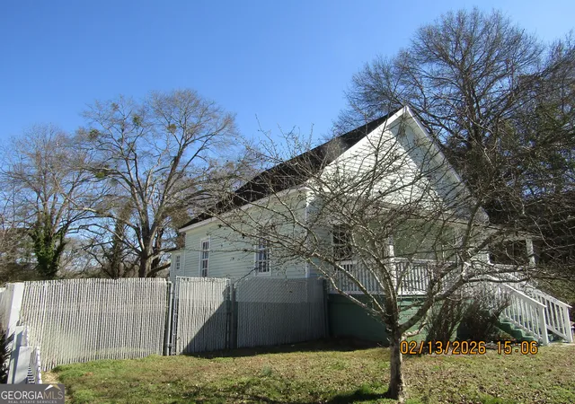 Photo 3 of Single family home for sale at 1645 Main St Ne, Conyers, GA 30012 | MLS# 10816938 | Listing updated on 2026-08-14