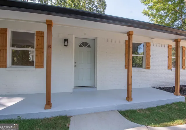3rd image of 618 S Harlem Cir, Lagrange, GA 30241 | MLS# 10825204