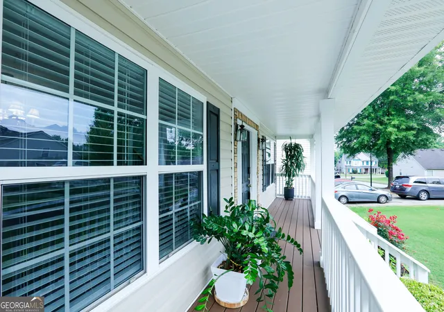 Photo 3 of Sale Pending at 3610 Bogan Mill Rd, Buford, GA 30519 | MLS# 10778124 | Listing updated on 2026-09-21