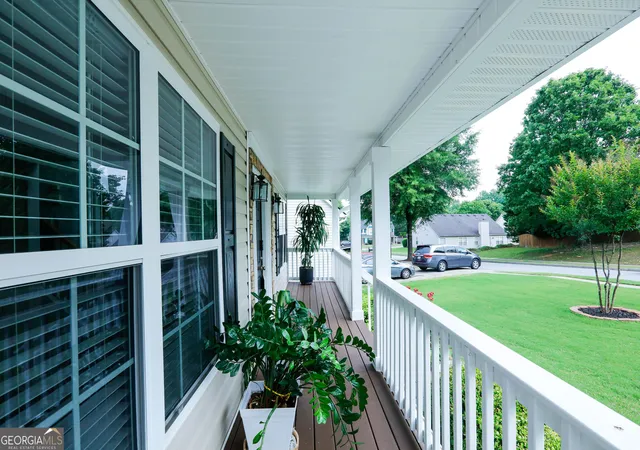 Photo 4 of Sale Pending at 3610 Bogan Mill Rd, Buford, GA 30519 | MLS# 10778124 | Listing updated on 2026-09-21