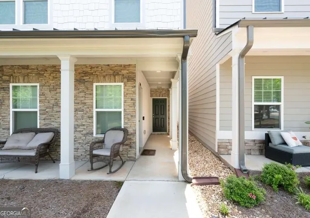 2nd image of 2106 Remy Ct, Kennesaw, GA 30144 | MLS# 10813392