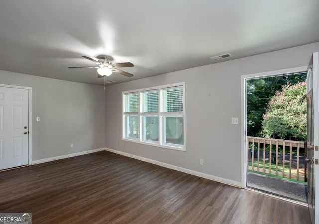 4th image of 349 Mossy Creek Dr Se, Marietta, GA 30067 | MLS# 10832509