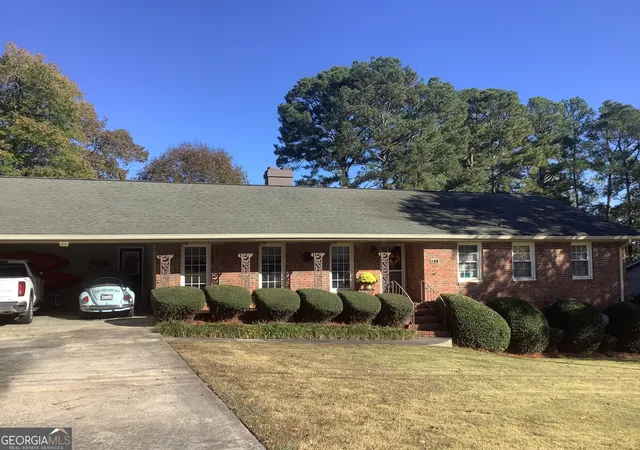 Photo 1 of Sale Pending at 108 Deerbrook Dr Sw, Rome, GA 30165 | MLS# 10640746 | Listing updated on 2026-03-24