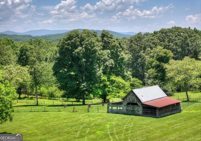 Photo 2 of Single family home for sale at 777 Hamby Rd, Blue Ridge, GA 30513 | MLS# 10808624 | Listing updated on 2026-08-09