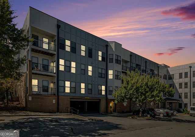 26th image of 898 Oak St Sw #3213, Atlanta, GA 30310 | MLS# 10788522