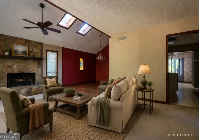 Photo 3 of Single family home for sale at 1100 Pine Grove Pointe Dr, Roswell, GA 30075 | MLS# 10834421 | Listing updated on 2026-10-21