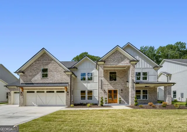 Photo 2 of Single family home for sale at 942 Cooper Rd, Grayson, GA 30017 | MLS# 10828260 | Listing updated on 2026-08-18