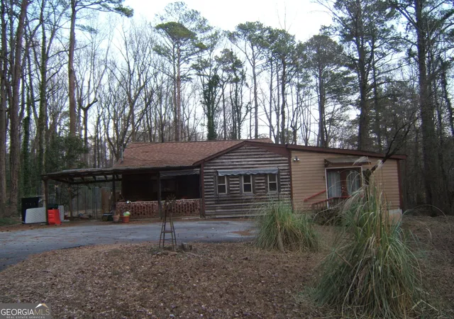 2nd image of 2026 Sw Kimberly Rd Sw, Atlanta, GA 30331 | MLS# 10798959