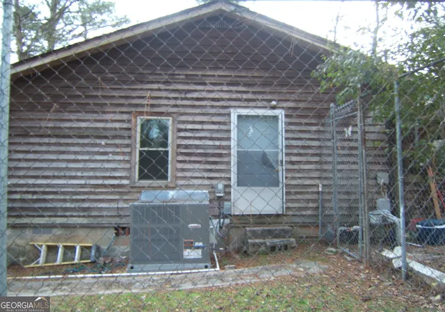 3rd image of 2026 Sw Kimberly Rd Sw, Atlanta, GA 30331 | MLS# 10798959