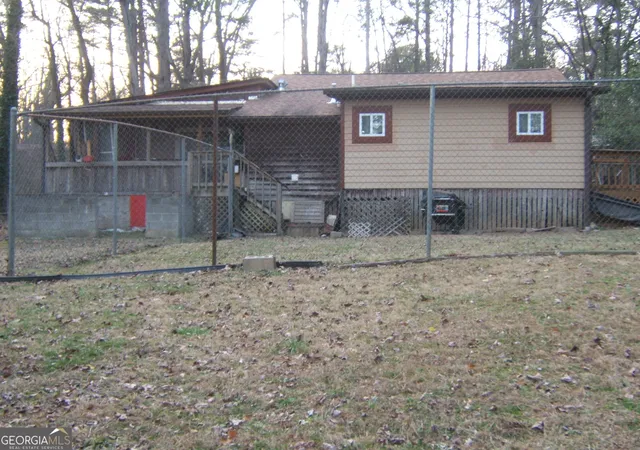 5th image of 2026 Sw Kimberly Rd Sw, Atlanta, GA 30331 | MLS# 10798959