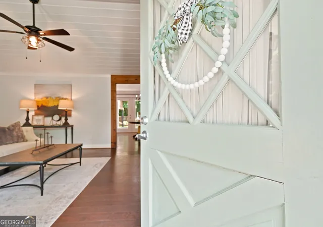2nd image of 129 Cline Valley Pl, Canton, GA 30114 | MLS# 10798245