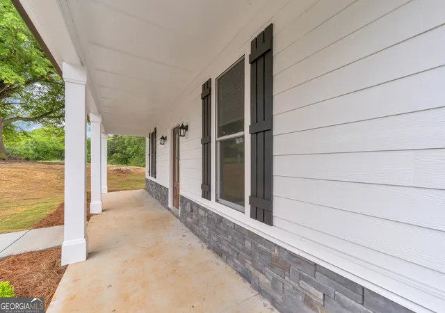 Homes for sale in Mount Airy, GA | 188 Ayers Rd, Mount Airy, GA 30563 | MLS# 10754097