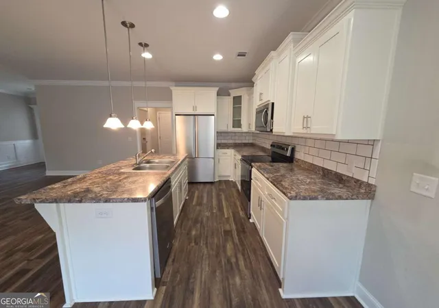2nd image of 144 Linden Dr, Jesup, GA 31545 | MLS# 10768623
