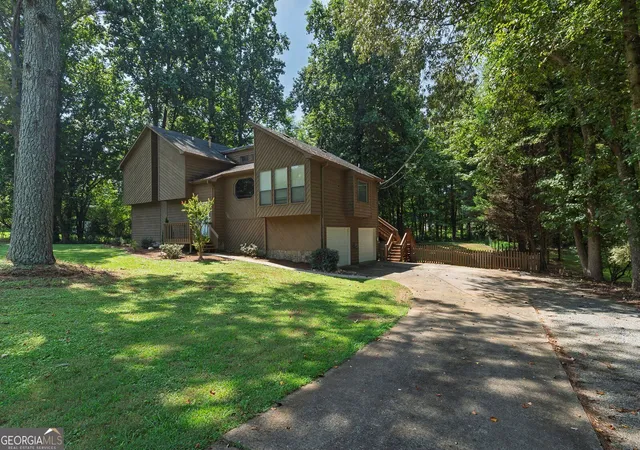 2nd image of 6499 Will Dupree Ln, Acworth, GA 30102 | MLS# 10832366