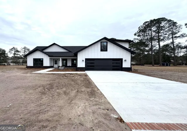 1st image of 243 Charlton St, Jesup, GA 31545 | MLS# 10719177