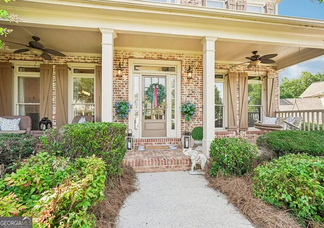 Photo 1 of Single family home for sale at 3725 Horizon Ct, Cumming, GA 30041 | MLS# 10790380 | Listing updated on 2026-09-21