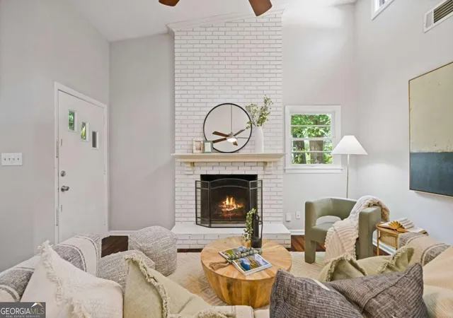 Photo 4 of Single family home for sale at 3229 Westmart Ln, Atlanta, GA 30340 | MLS# 10823098 | Listing updated on 2026-10-04