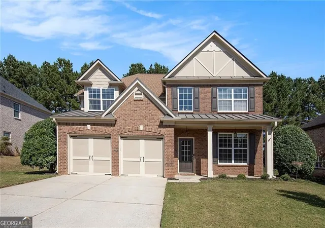 Photo 1 of Single family home for sale at 4825 Silver Leaf Dr, Cumming, GA 30040 | MLS# 10825434 | Listing updated on 2026-09-17