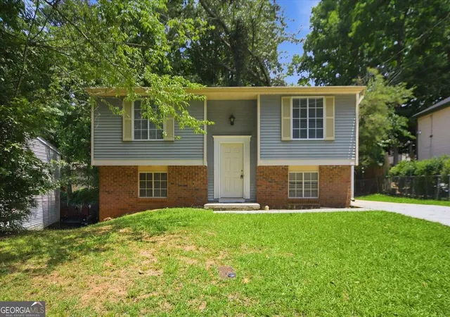 Photo 1 of Single family home for sale at 2116 Scarbrough Rd, Stone Mountain, GA 30088 | MLS# 10801468 | Listing updated on 2026-09-04