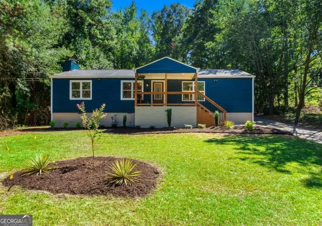 Photo 1 of Single family home for sale at 185 Linda Ln Se, Mableton, GA 30126 | MLS# 10833939 | Listing updated on 2026-09-14