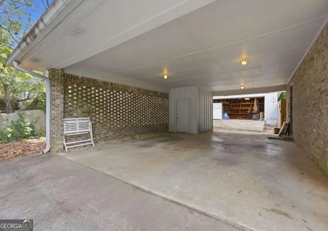 Photo 3 of Single family home for sale at 4362 White Oak Dr, Buford, GA 30518 | MLS# 10804025 | Listing updated on 2026-09-28