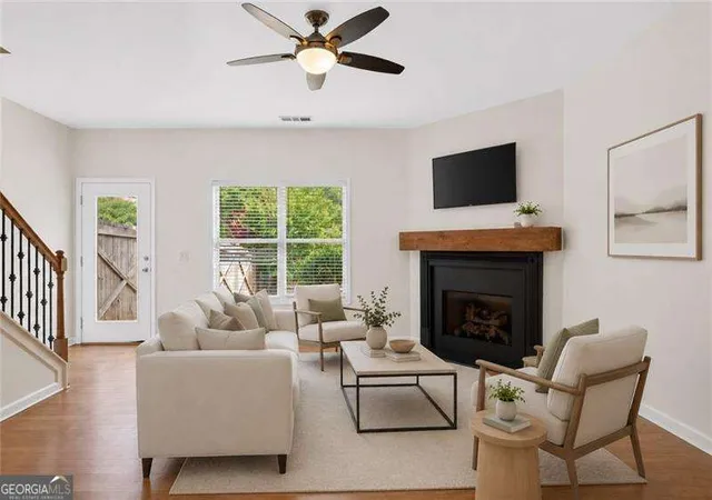 5th image of 6125 Elmshorn Wy, Alpharetta, GA 30004 | MLS# 10761069