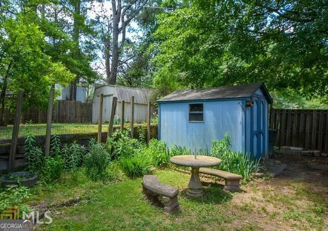 image of 110 Flint River Rd, Jonesboro, GA 30238 | MLS# 10576629