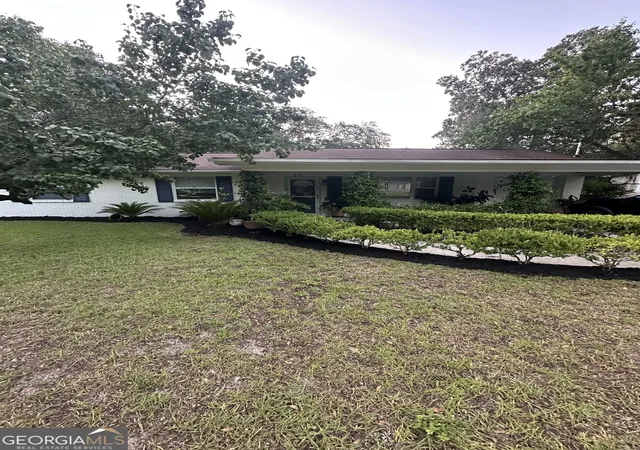 Homes for sale in Hinesville, GA | 614 1st St, Hinesville, GA 31313 | MLS# 10802759