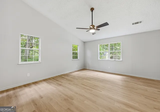 Photo 2 of Single family home for sale at 2864 Gaines Mill Rd, Gainesville, GA 30507 | MLS# 10768442 | Listing updated on 2026-09-01