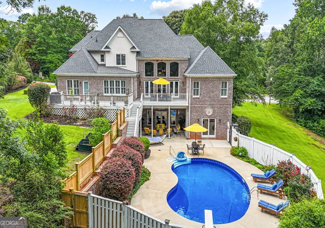 Photo 2 of Single family home for sale at 105 Steeplechase Run, Warner Robins, GA 31088 | MLS# 10792475 | Listing updated on 2026-07-29